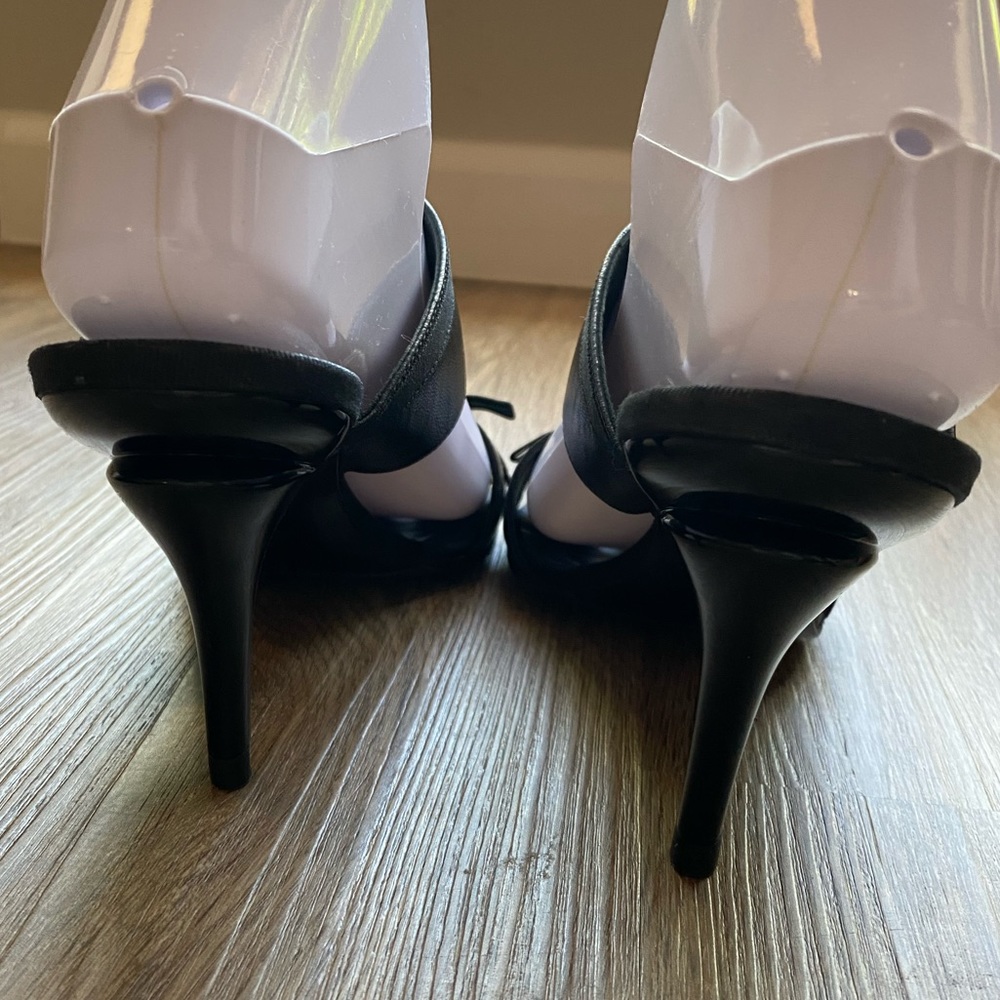 CHANEL Paris CC Black Leather Ribbon Bow Mules Heels Shoes 37.5 - Picture 8 of 12